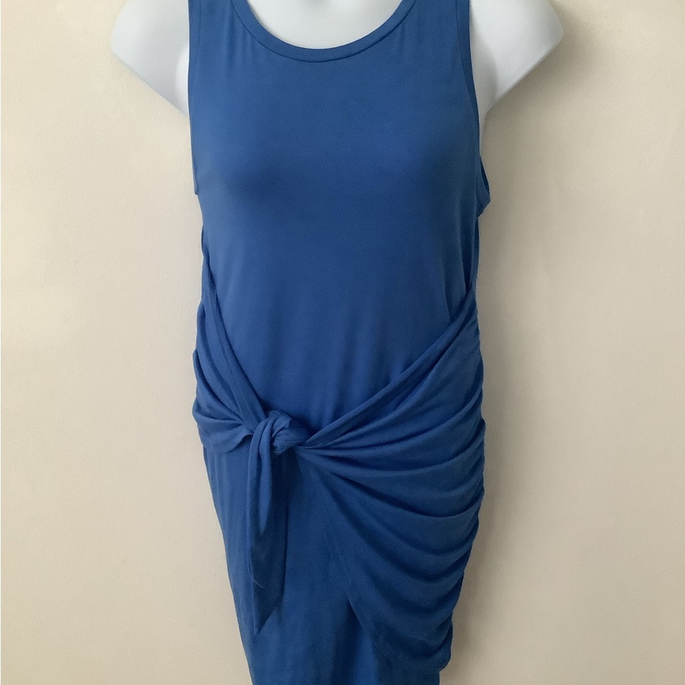 Flattering, Sleeveless, Adjustable Tie Front, Summer Essential Dress. NWT